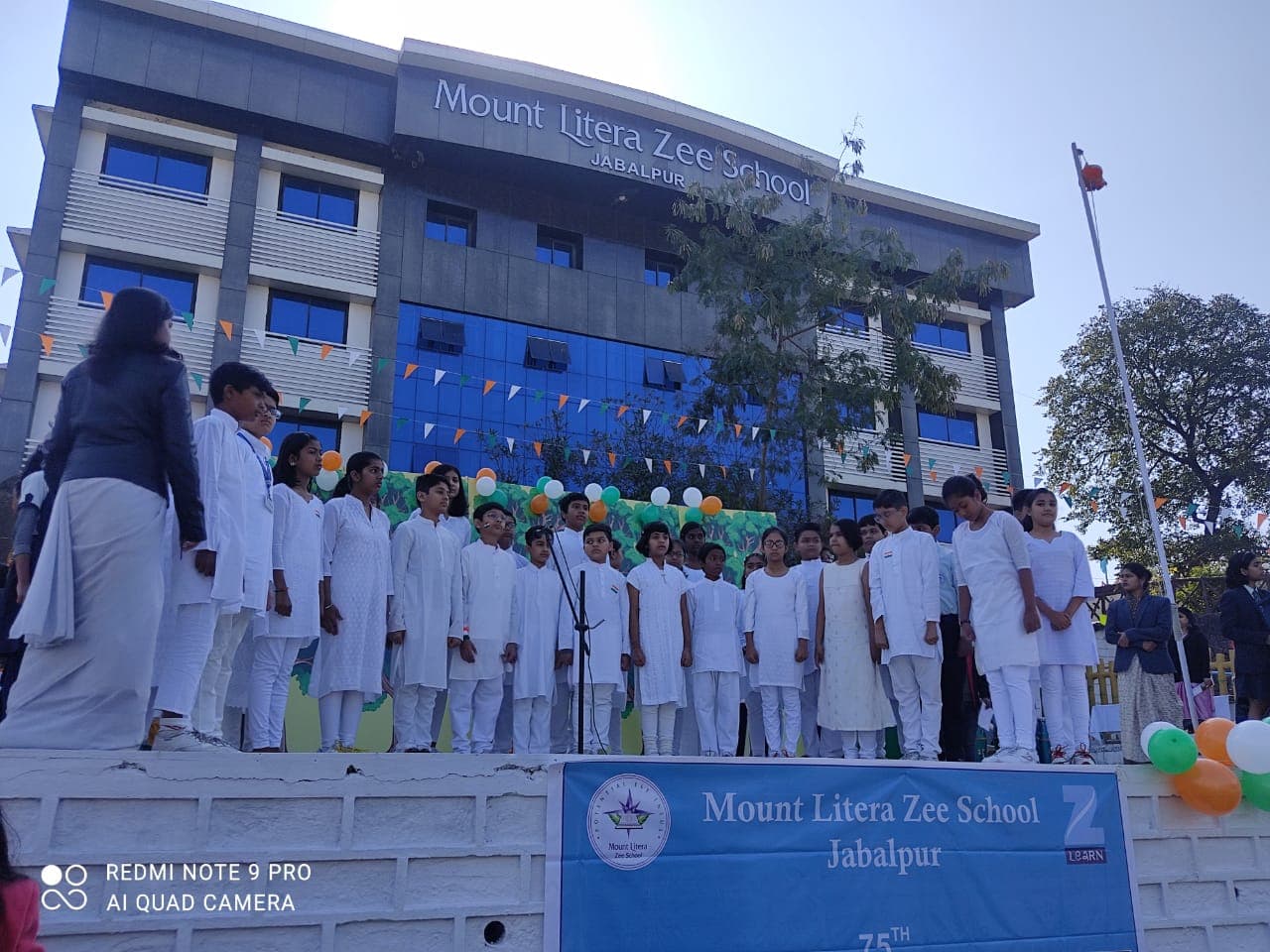 MOUNT LITERA ZEE SCHOOL , JABALPUR