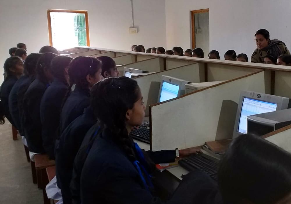 RAM TAHAL CHOUDHARY HIGH SCHOOL