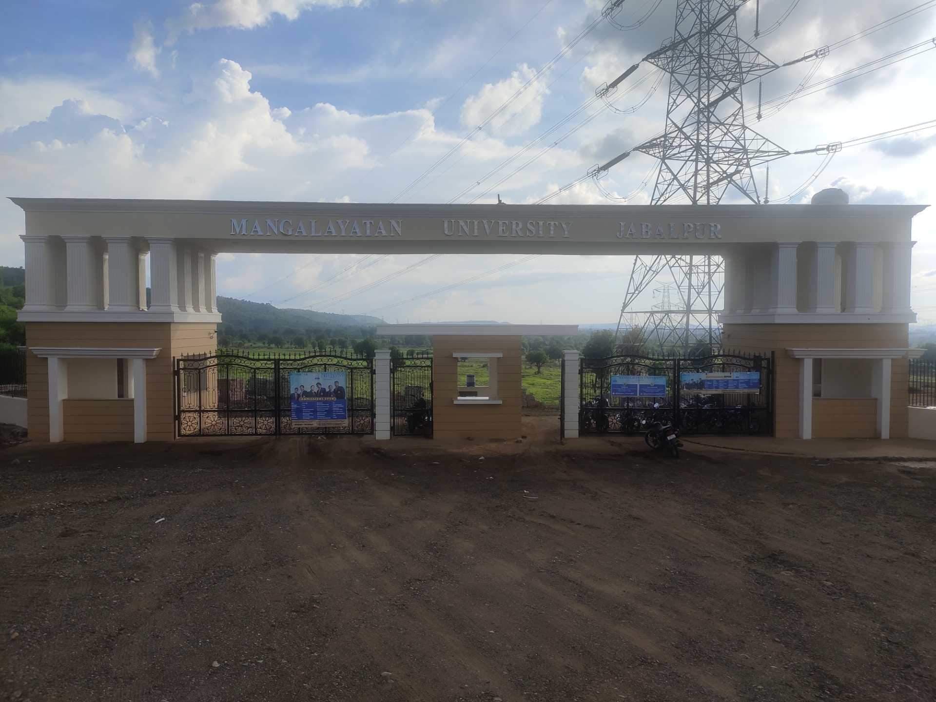 Mangalayatan University campus