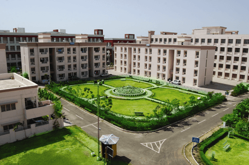 People's University campus