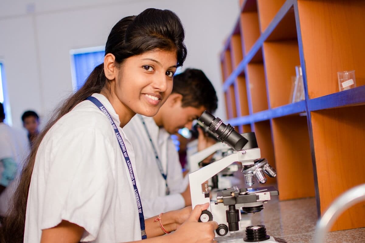 JIS University campus